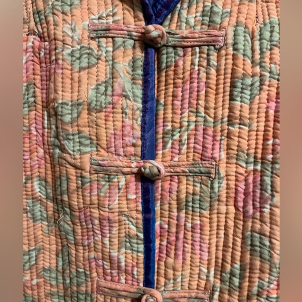 Sam Hilu silk quilted jacket reversible stunning florals fun buttons pockets M - Picture 5 of 8
